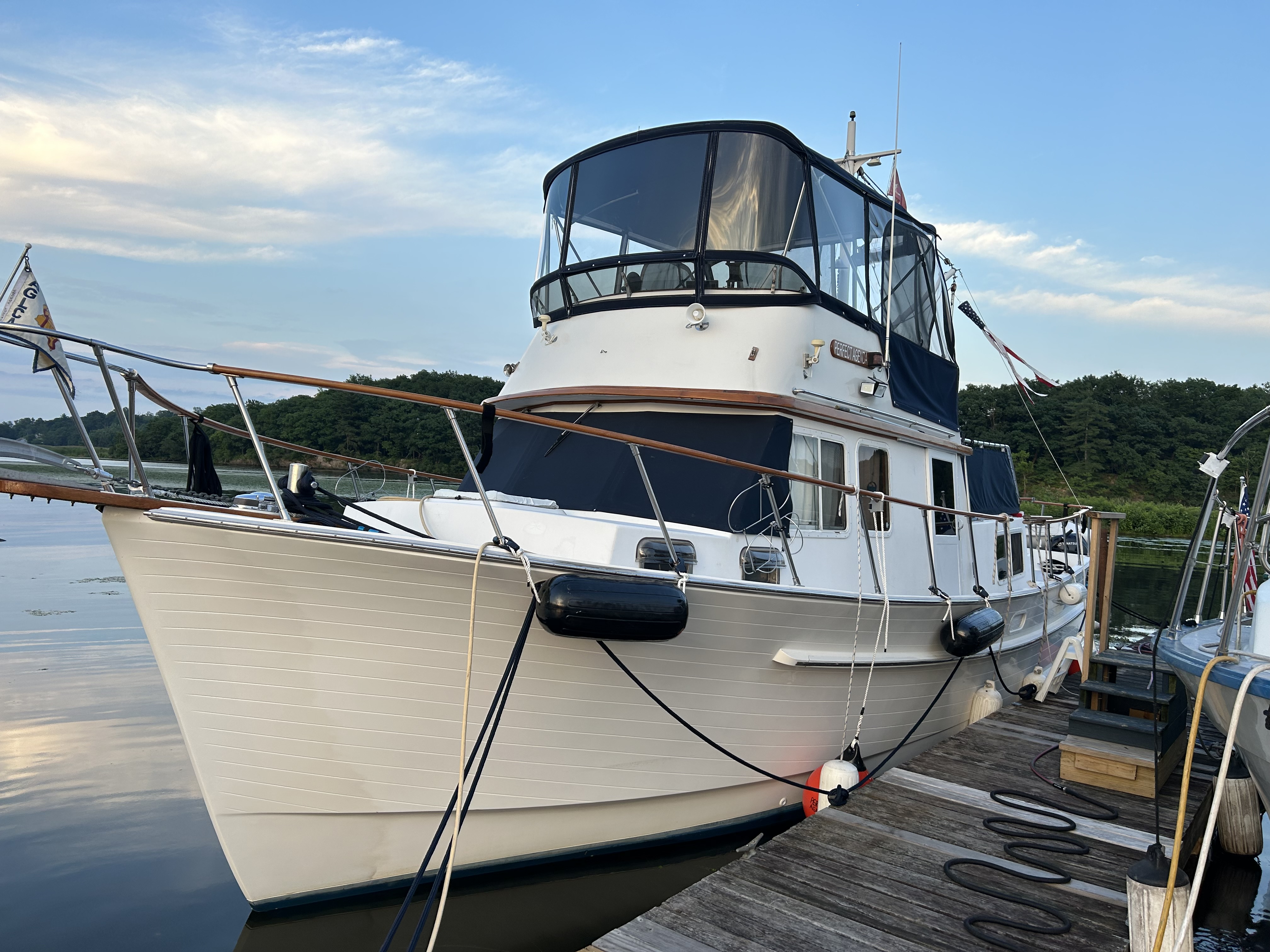 Cresent Boat Club, NY