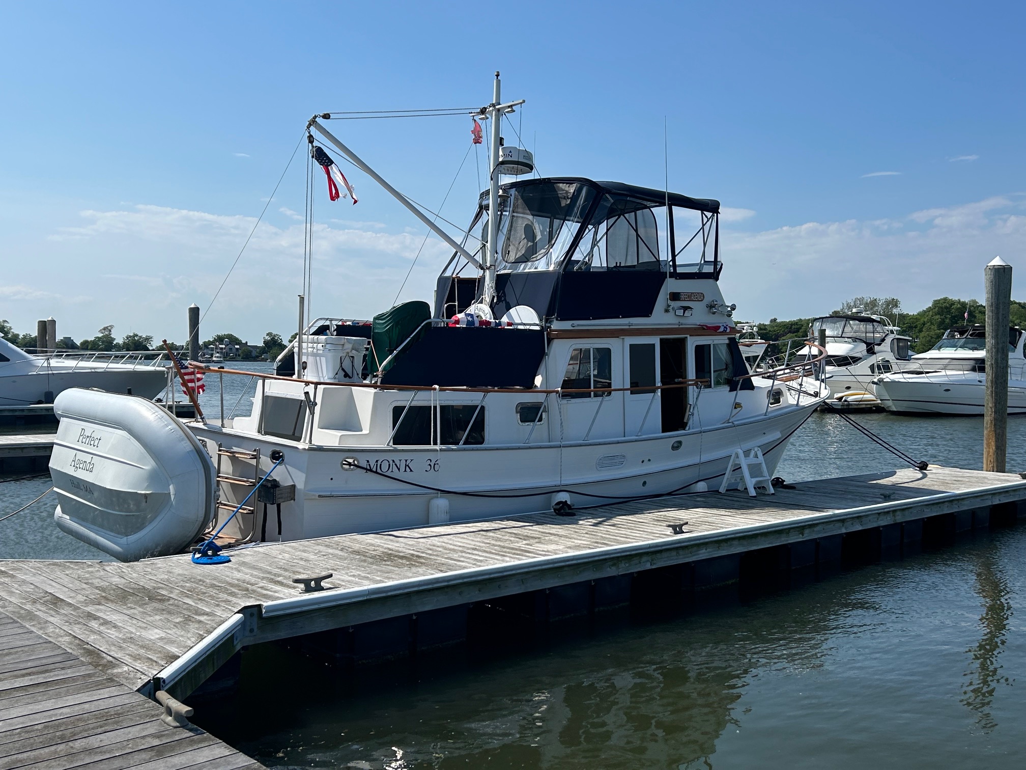 Capri Marina - Port Washington, NY